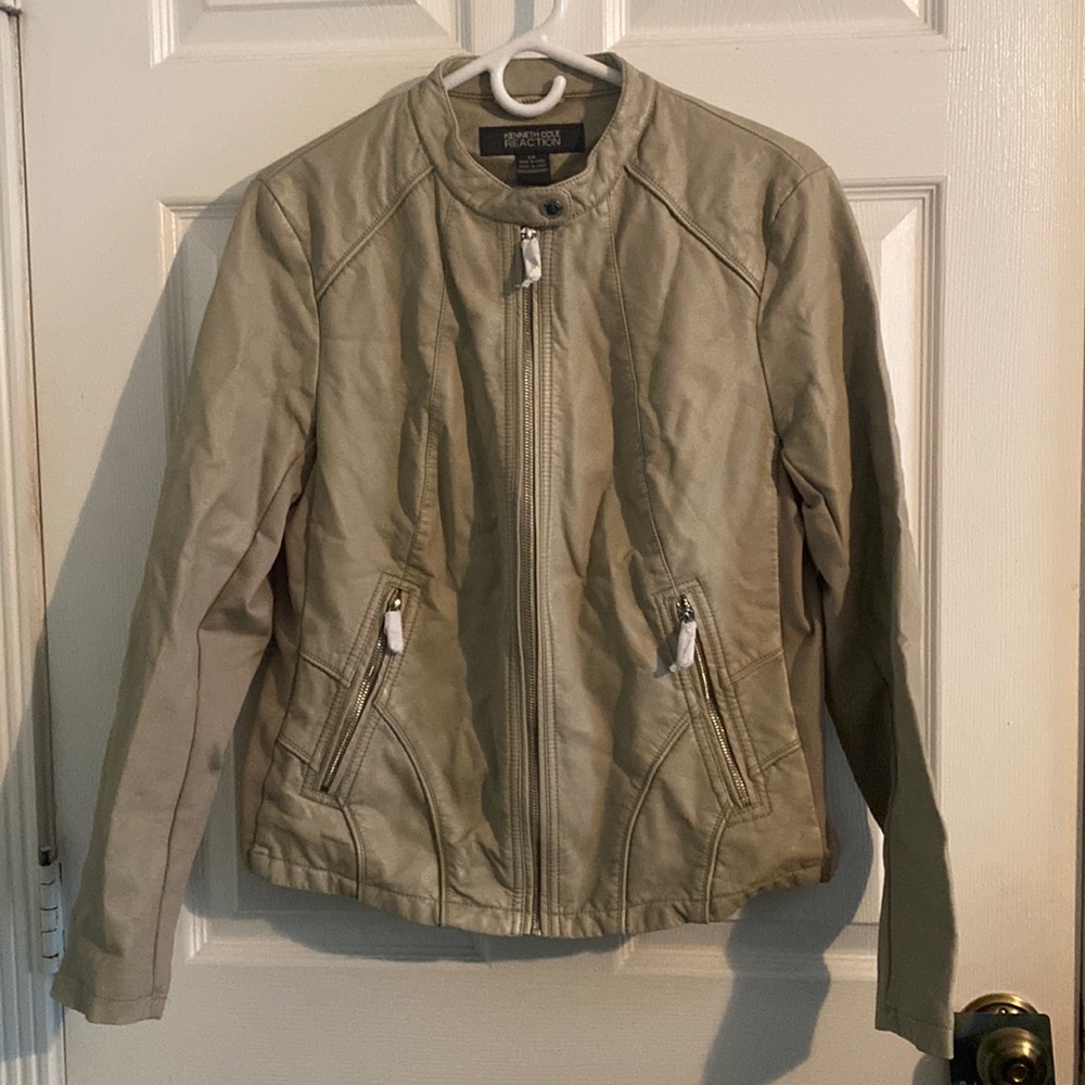 Kenneth Cole Reaction Faux Leather Moto Jacket in Ivory, Size Large 175SU051 NWT